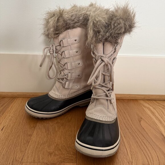 SOREL Joan of Arctic Women's Waterproof Winter Boots - Picture 2 of 8